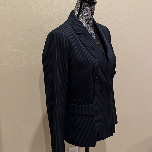 Antonio Melani navy blue pinstriped pantsuit long sleeve lined blazer size 6 - Picture 3 of 8
